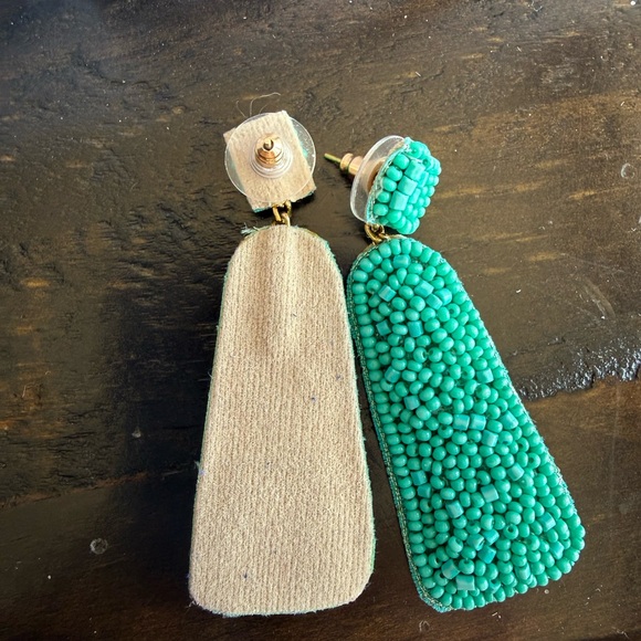 Earring assortment - Picture 5 of 12